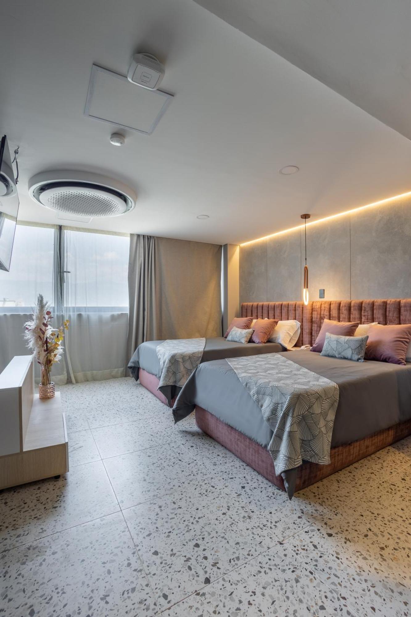 Glow Medellín Dış mekan fotoğraf